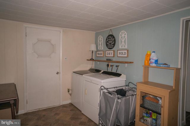 40 CUPOLA RD, Honey Brook, PA 19344