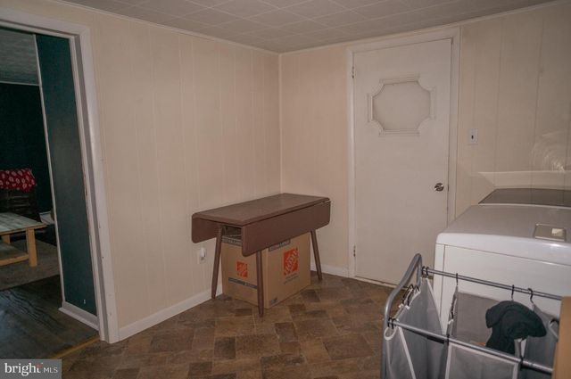 40 CUPOLA RD, Honey Brook, PA 19344