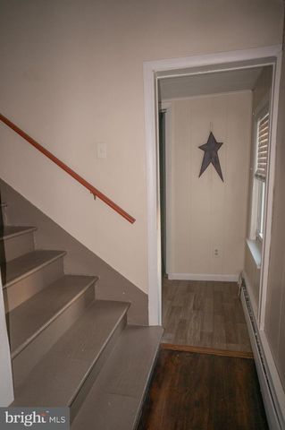 40 CUPOLA RD, Honey Brook, PA 19344