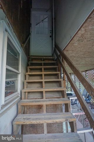 40 CUPOLA RD, Honey Brook, PA 19344