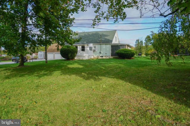 40 CUPOLA RD, Honey Brook, PA 19344