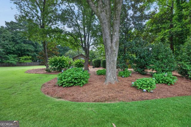 8928 Orchard Drive, Douglasville, GA 30134