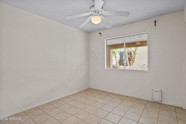 9156 W CHARLESTON Avenue, Peoria, AZ 85382