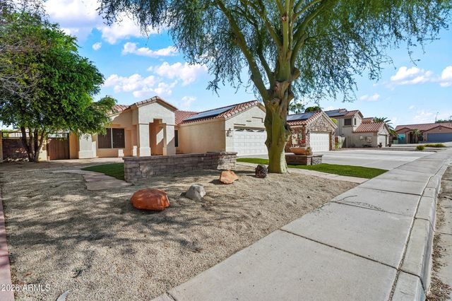 9156 W CHARLESTON Avenue, Peoria, AZ 85382