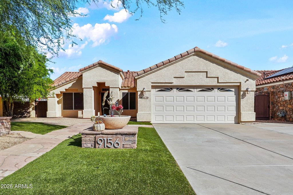 9156 W CHARLESTON Avenue, Peoria, AZ 85382