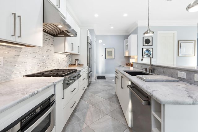 265 Rue Martine, Miramar Beach, FL 32550