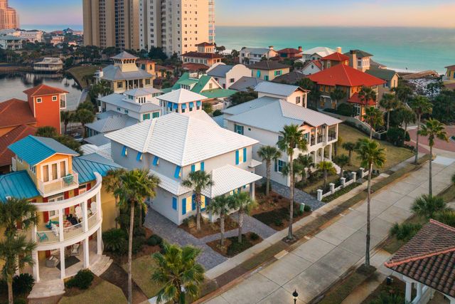 265 Rue Martine, Miramar Beach, FL 32550