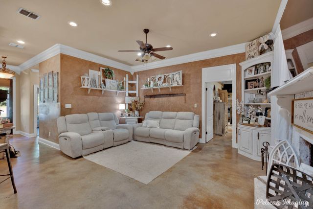 411 S Elm Street, Haughton, LA 71037