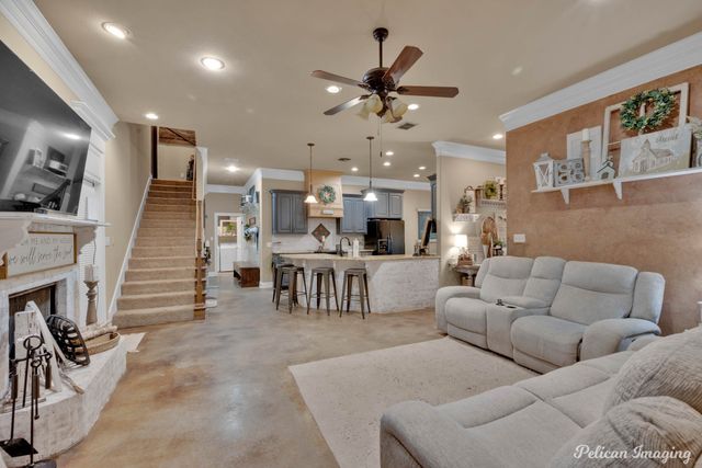 411 S Elm Street, Haughton, LA 71037