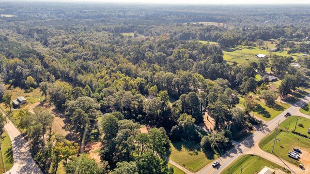 411 S Elm Street, Haughton, LA 71037