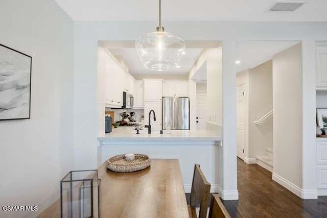 184 Via Katrina, Newbury Park, CA 91320