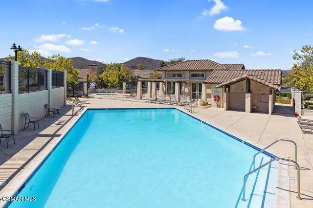 184 Via Katrina, Newbury Park, CA 91320