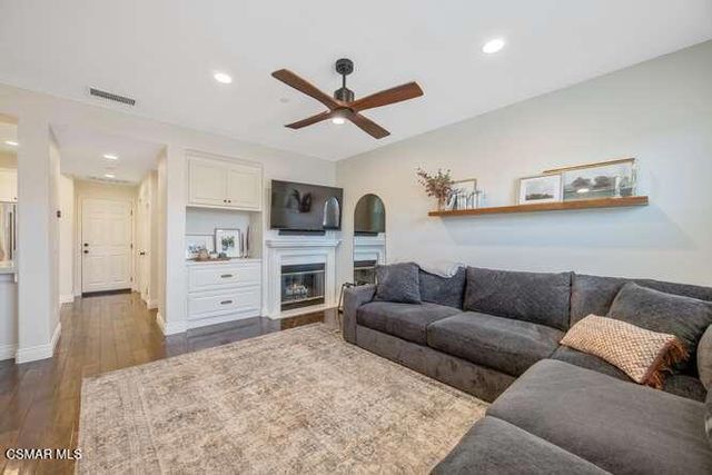 184 Via Katrina, Newbury Park, CA 91320