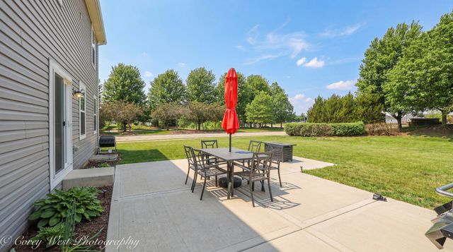 450 Cardinal Way, Hampshire, IL 60140