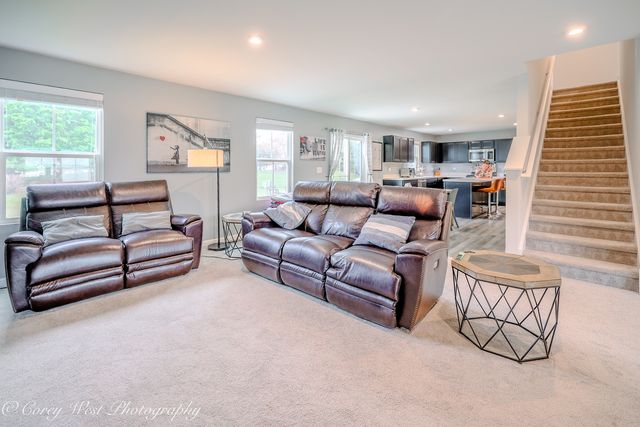 450 Cardinal Way, Hampshire, IL 60140