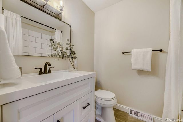 1567 S Xenon Court, Lakewood, CO 80228