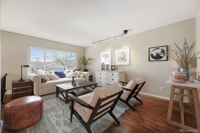 1567 S Xenon Court, Lakewood, CO 80228