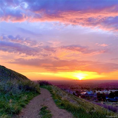 1567 S Xenon Court, Lakewood, CO 80228