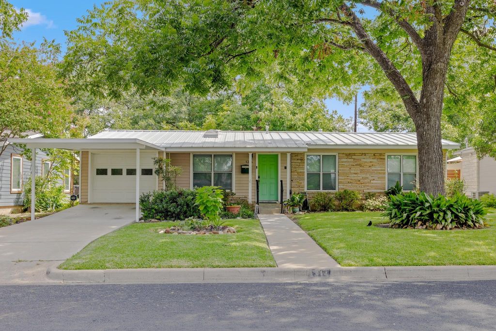 1314 Cloverleaf DR, Austin, TX 78723