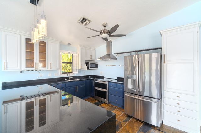 22748 Blackbeard Lane, Cudjoe Key, FL 33042