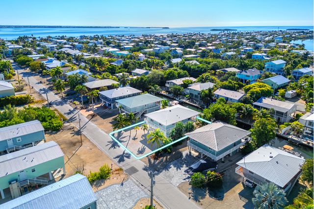 22748 Blackbeard Lane, Cudjoe Key, FL 33042