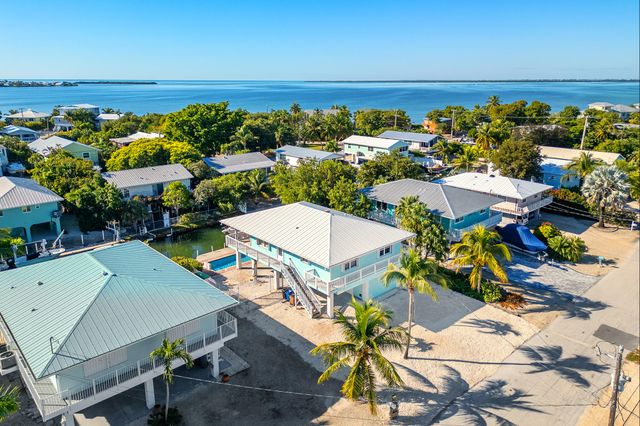 22748 Blackbeard Lane, Cudjoe Key, FL 33042