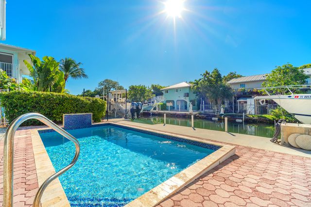 22748 Blackbeard Lane, Cudjoe Key, FL 33042