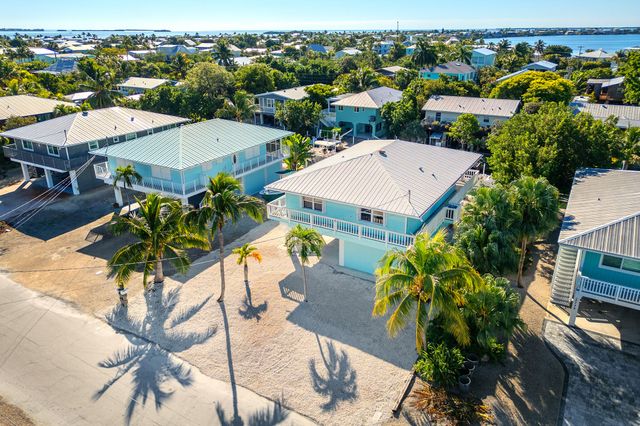 22748 Blackbeard Lane, Cudjoe Key, FL 33042