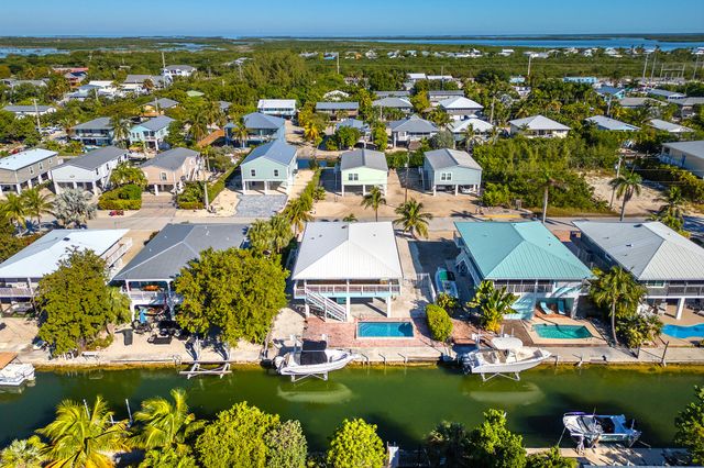 22748 Blackbeard Lane, Cudjoe Key, FL 33042