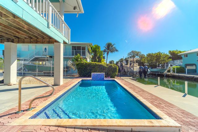 22748 Blackbeard Lane, Cudjoe Key, FL 33042