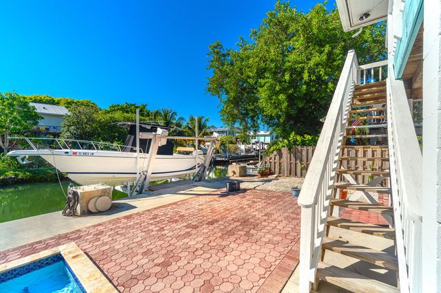 22748 Blackbeard Lane, Cudjoe Key, FL 33042