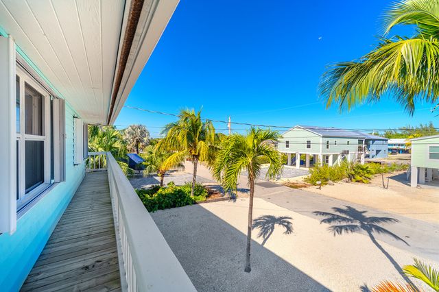 22748 Blackbeard Lane, Cudjoe Key, FL 33042