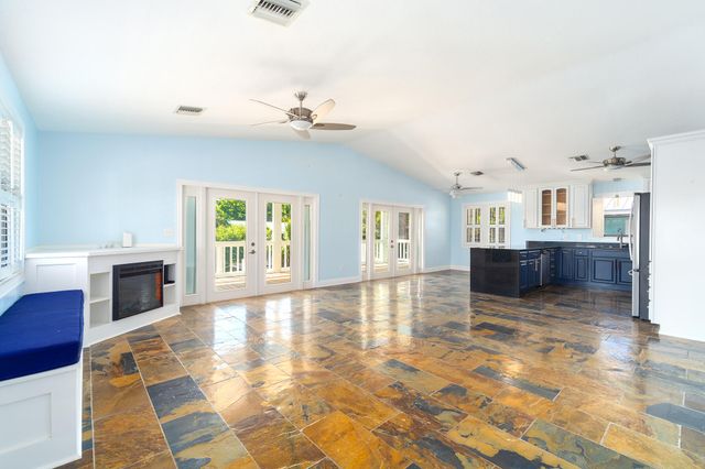 22748 Blackbeard Lane, Cudjoe Key, FL 33042