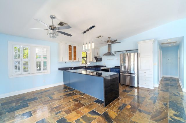 22748 Blackbeard Lane, Cudjoe Key, FL 33042