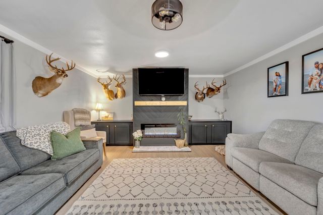 2411 N Page Rd, Longview, TX 75605