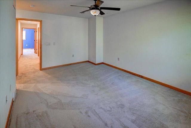 18 Glen Arbor Way, Fitchburg, WI 53711