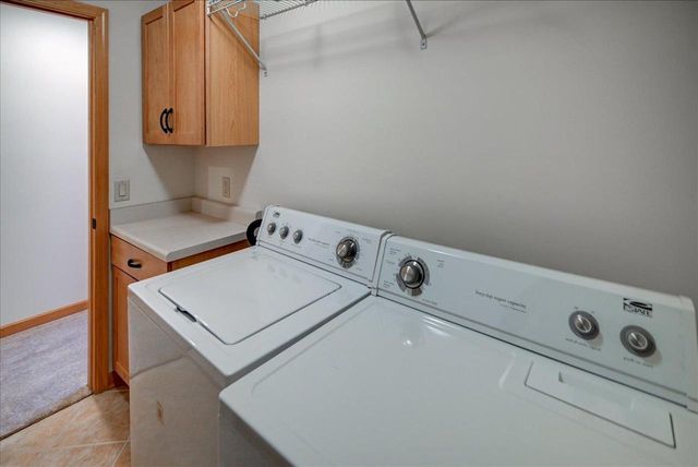 18 Glen Arbor Way, Fitchburg, WI 53711