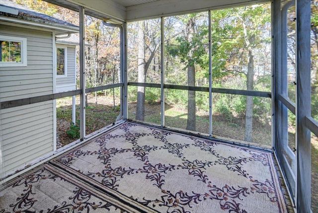 18 Glen Arbor Way, Fitchburg, WI 53711