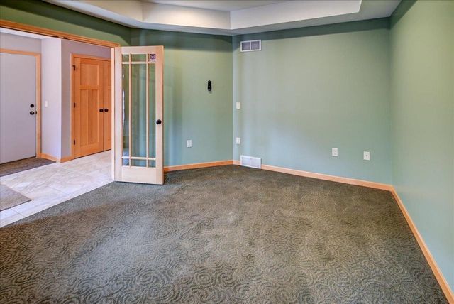 18 Glen Arbor Way, Fitchburg, WI 53711