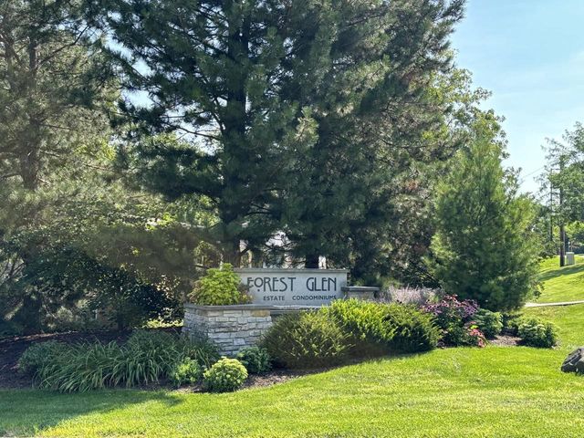 18 Glen Arbor Way, Fitchburg, WI 53711