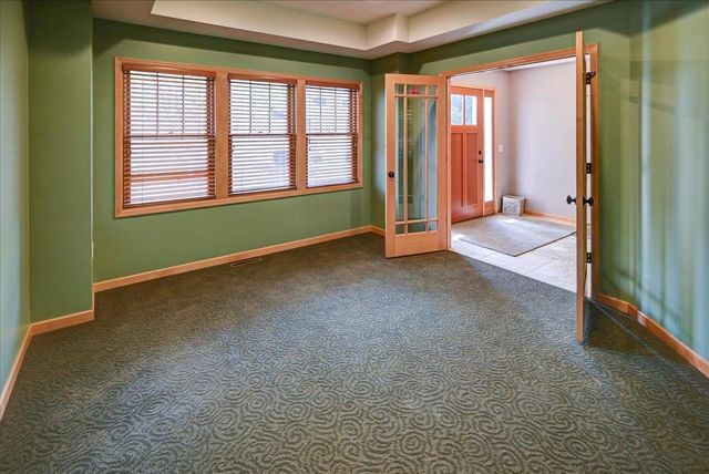 18 Glen Arbor Way, Fitchburg, WI 53711