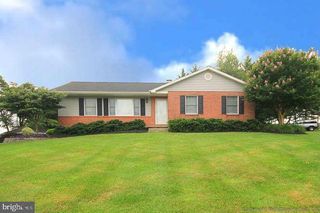 7208 HONEYBUSH DR, Mount Airy, MD 21771