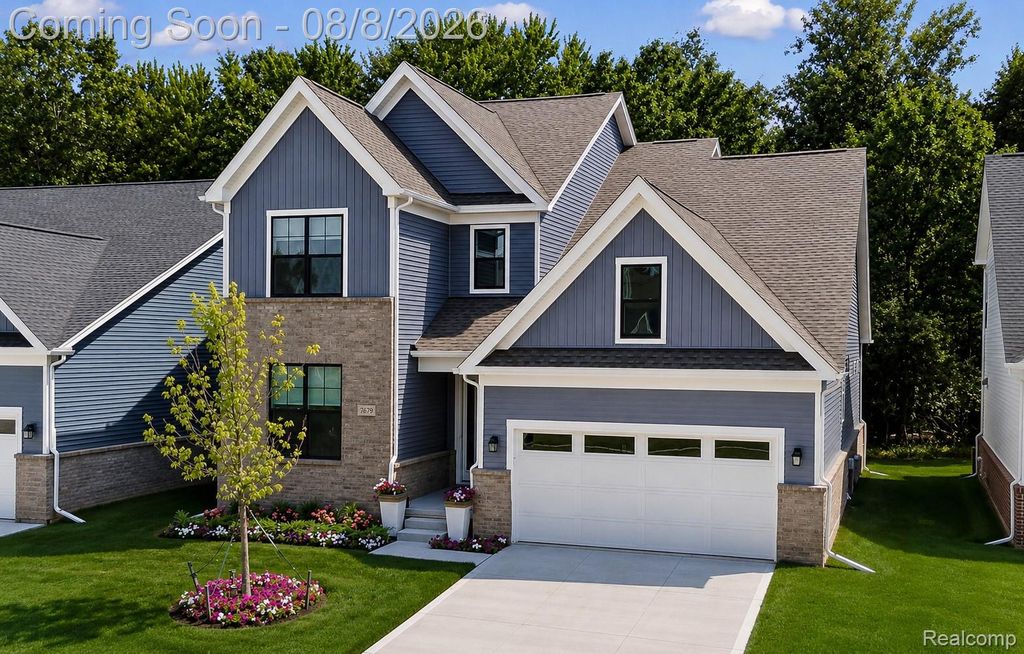 7679 Larchwood Drive, West Bloomfield Charter Township, MI 48322
