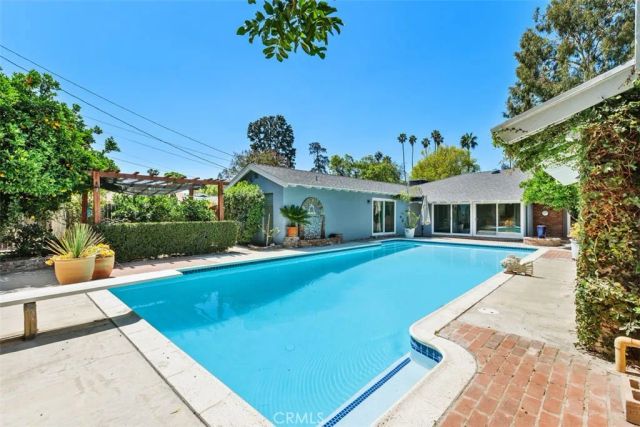 3749 San Rafael, Riverside, CA 92504