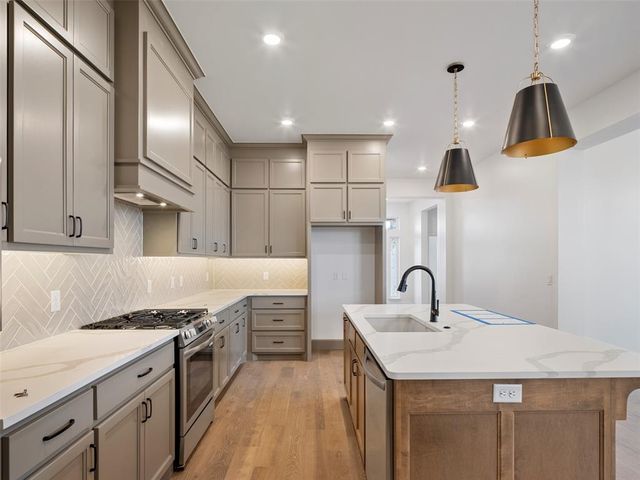 7921 NW 163rd Street, Oklahoma City, OK 73013