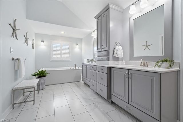 2216 Souverain LN, Virginia Beach, VA 23454