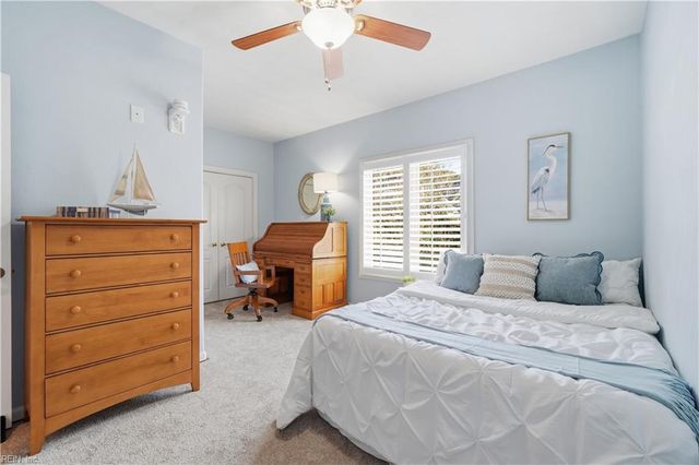 2216 Souverain LN, Virginia Beach, VA 23454