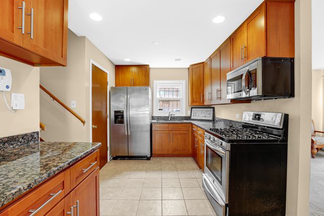 14911 Page Avenue, Harvey, IL 60426