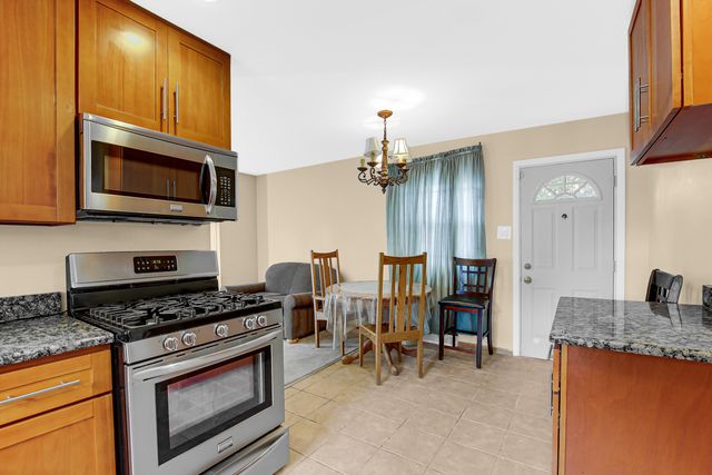 14911 Page Avenue, Harvey, IL 60426