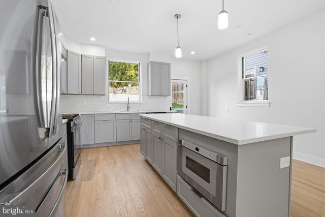 222 HERMITAGE ST, Philadelphia, PA 19127